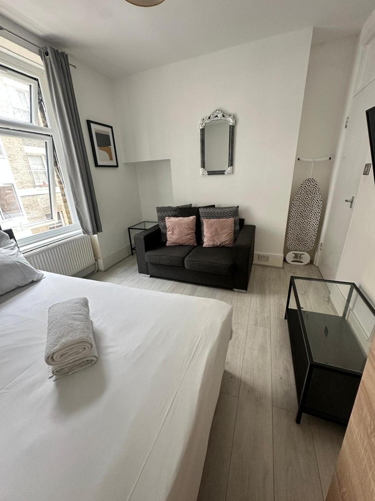 Lovely 2 Bed Flat 2 Floor Miles Apartment London Bagian luar foto